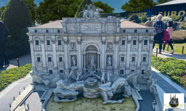 Trevi Fountain miniature model