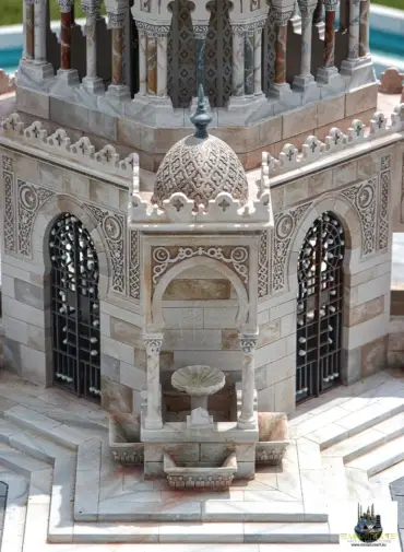 Izmirsaat Kulesi minyatür maketi – MiniatureArt fotoğraf 2