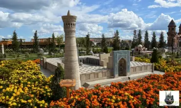 Kalan Camii & Kalan Minare minyatür maketi – MiniatureArt fotoğraf 1