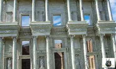Celcus Kütüphanesi minyatür maketi – MiniatureArt fotoğraf 4